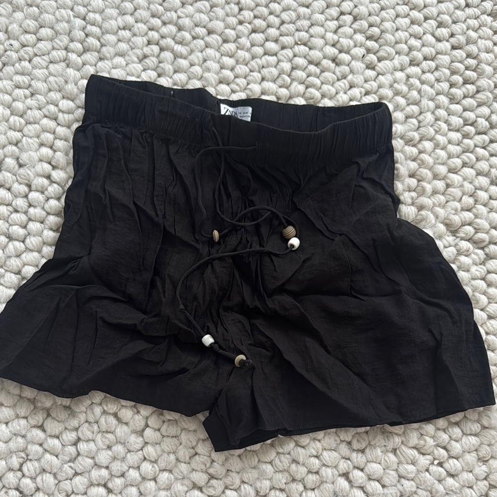 Zara Black Shorts with Elastic Waistband